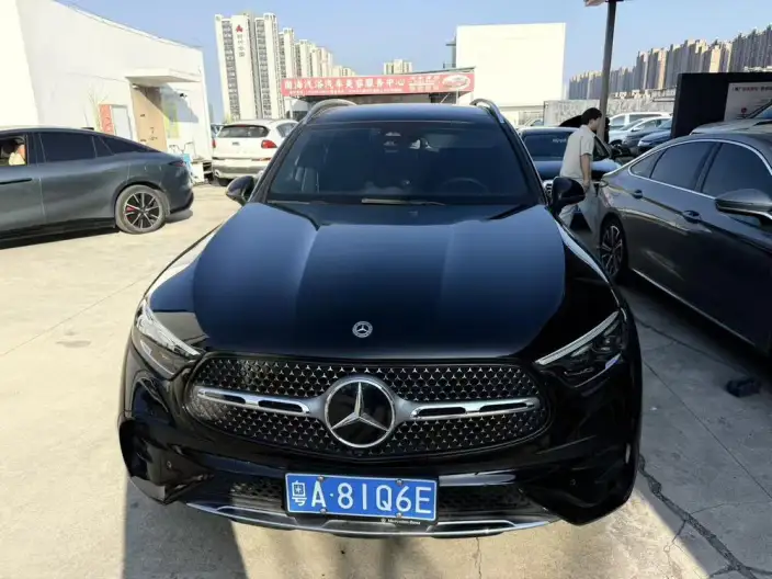 Mercedes-Benz GLC 2024 Model GLC 300 L 4MATIC Luxury Model 5 seat – фото 2