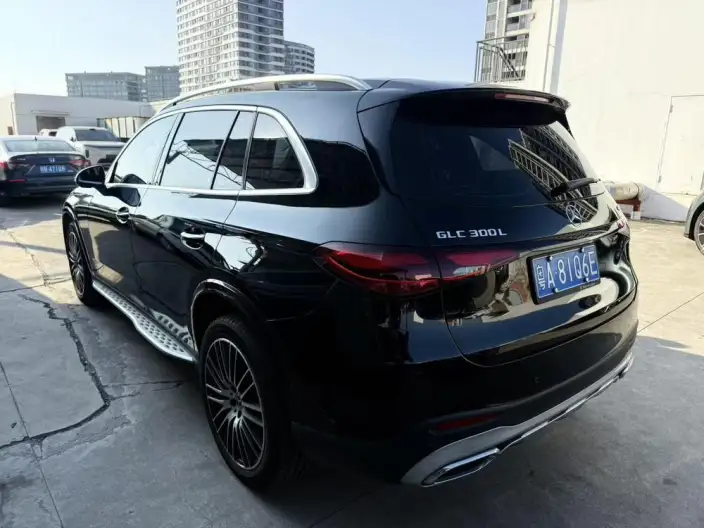 Mercedes-Benz GLC 2024 Model GLC 300 L 4MATIC Luxury Model 5 seat – фото 4