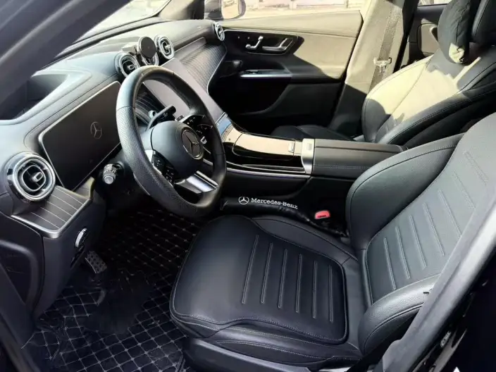 Mercedes-Benz GLC 2024 Model GLC 300 L 4MATIC Luxury Model 5 seat – фото 10