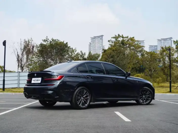 BMW 3 Series 2022 Model Facelift 330Li xDrive M Sports Night Set – фото 5