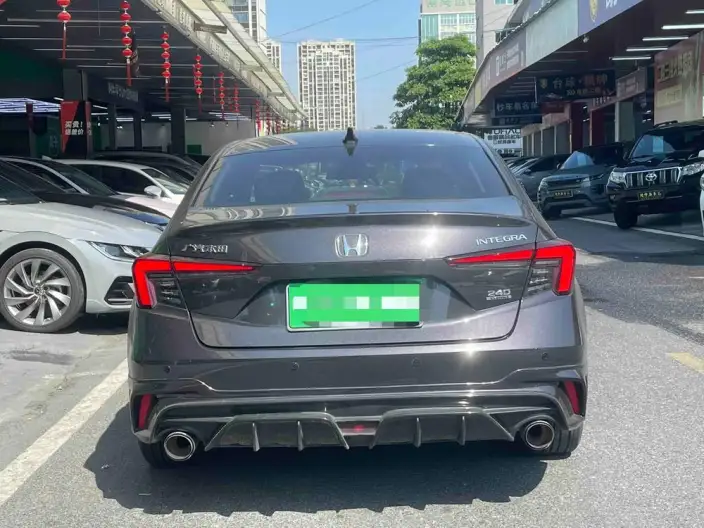 Model Ge 2023 Model 240TURBO CVT Deluxe Edition – фото 5
