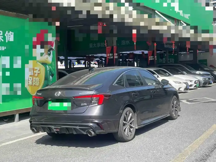Model Ge 2023 Model 240TURBO CVT Deluxe Edition – фото 6
