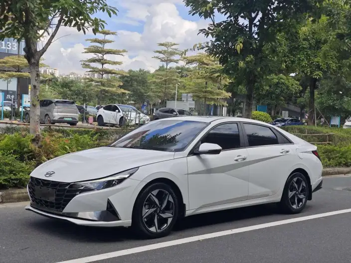 Hyundai Ioniq 2023 Model 1.5L CVT LUX Premium Edition