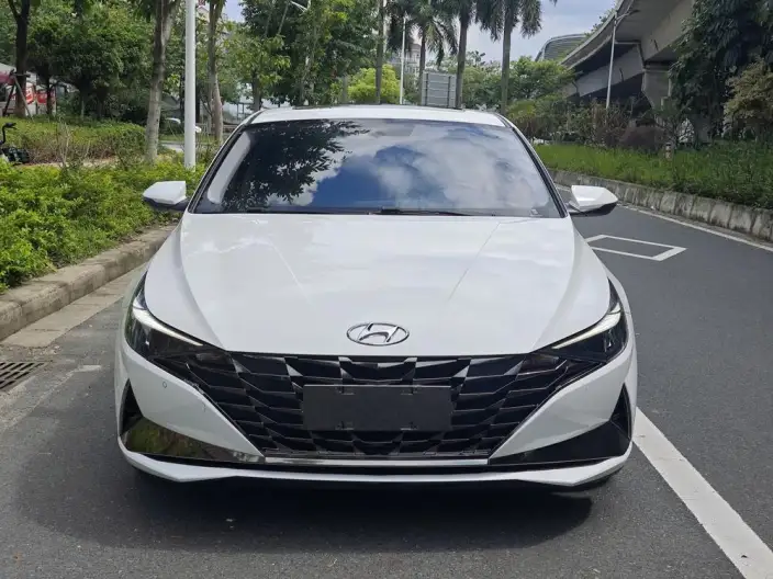 Hyundai Ioniq 2023 Model 1.5L CVT LUX Premium Edition