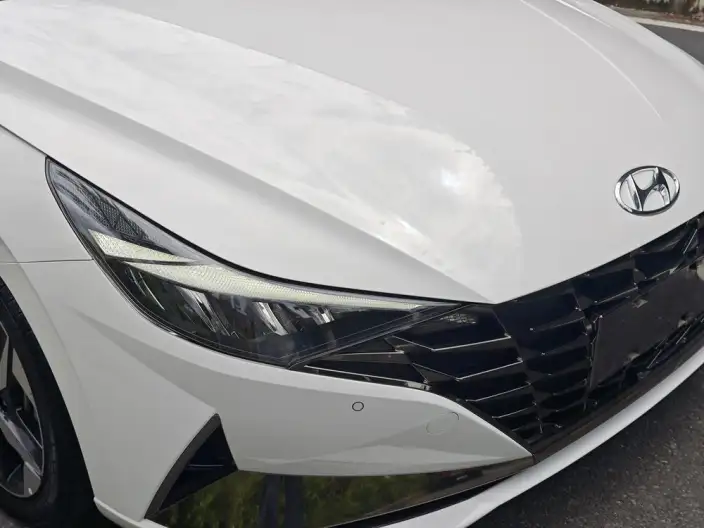Hyundai Ioniq 2023 Model 1.5L CVT LUX Premium Edition – фото 8