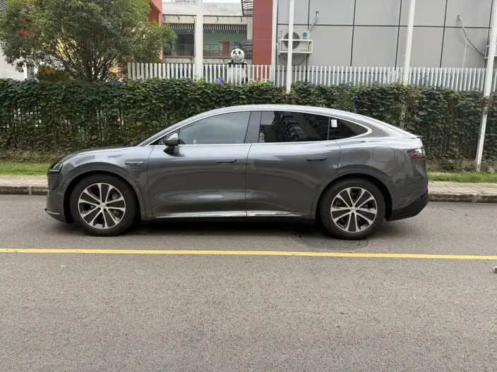 Luxeed R7 2024 Model EV 82kWh Pro Rear Drive Edition