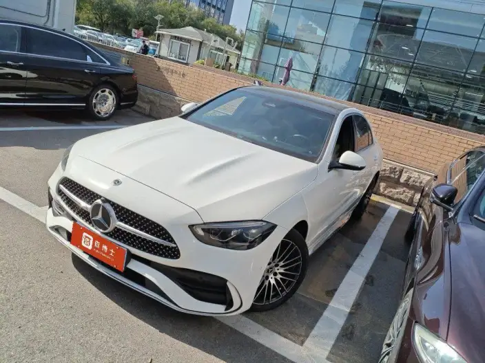 Mercedes-Benz C-Class 2023 Model C 260 L Sports Edition – фото 1