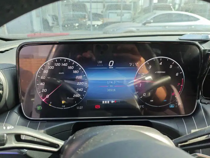 Mercedes-Benz C-Class 2023 Model C 260 L Sports Edition – фото 7