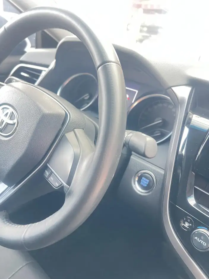 Toyota Camry 2022 Model 2.0GVP Leading version – фото 8
