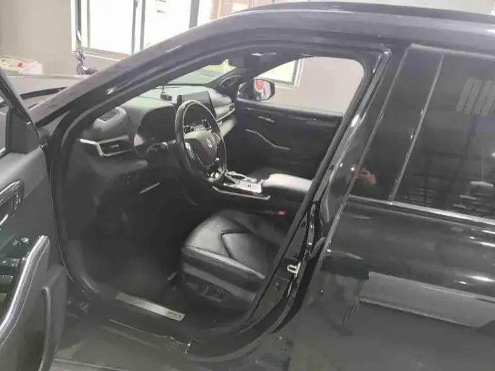 Crown Kluger 2023 Model Intelligent Hybrid 2.5L E-CVT 4WD Ultimate Edition – фото 9