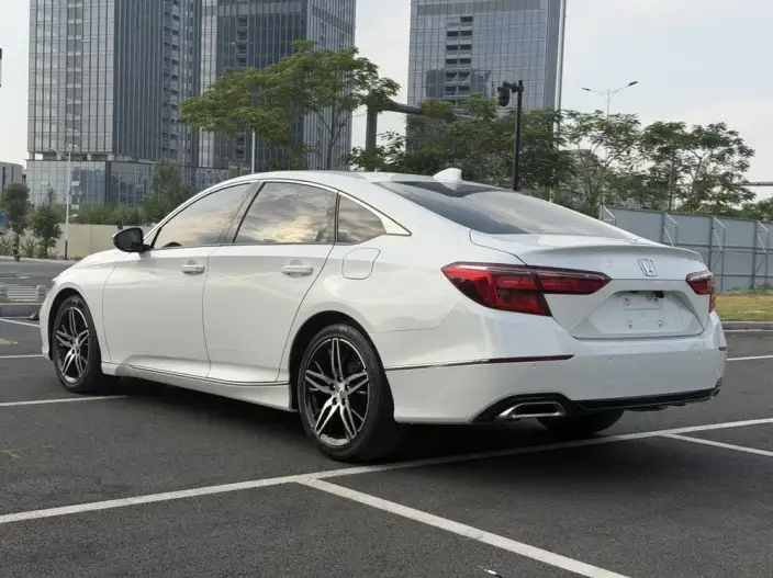 Honda INSPIRE 2022 Model 260TURBO Jingyue Edition – фото 5