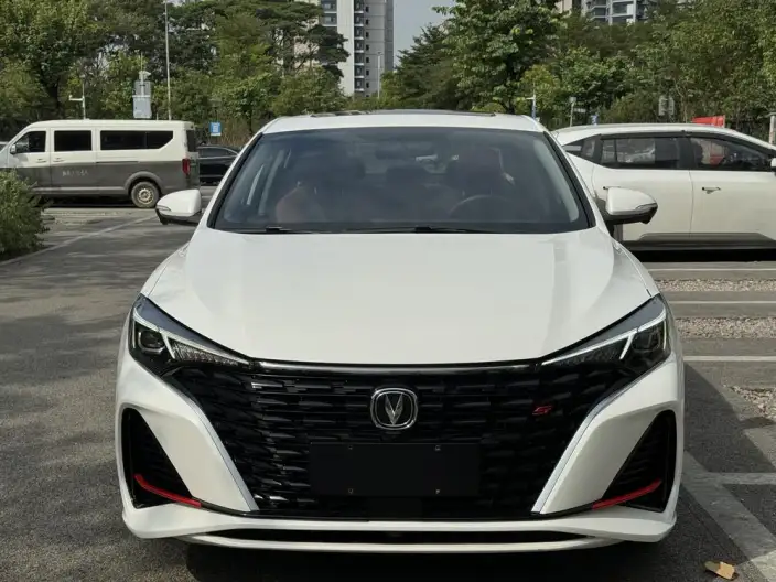 Changan Eado 2025 Model PLUS 1.4T DCT High Power Edition