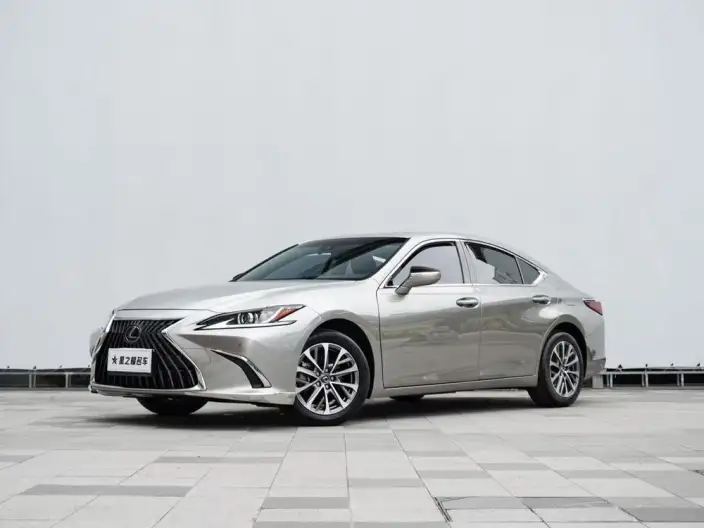Lexus ES 2022 Model 200 Superior Edition