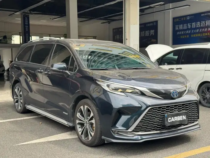 Granvia 2023 Model Intelligent Hybrid 2.5L Noble PLUS – фото 3