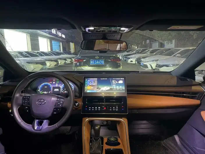 Toyota Avalon 2024 Model Intelligent Hybrid 2.0L E-CVT Deluxe Edition – фото 5