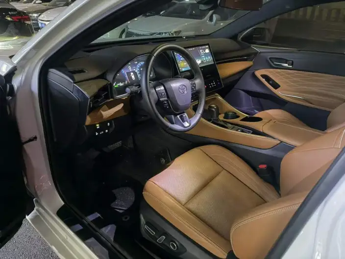 Toyota Avalon 2024 Model Intelligent Hybrid 2.0L E-CVT Deluxe Edition – фото 8