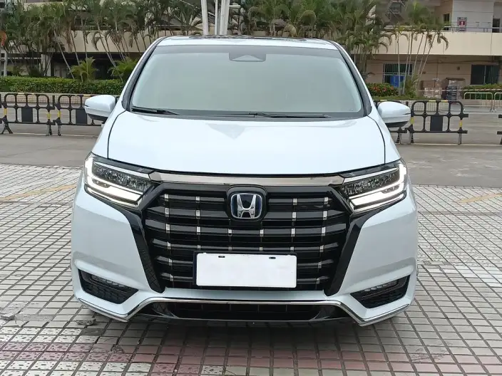 Honda Elysion 2024 Model 2.0L e:HEV Deluxe Edition