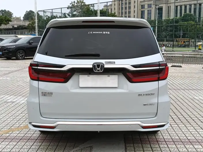 Honda Elysion 2024 Model 2.0L e:HEV Deluxe Edition – фото 5