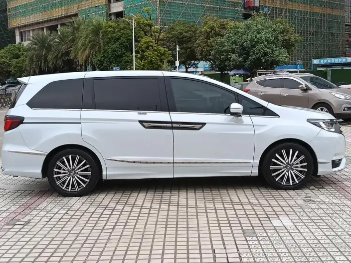 Honda Elysion 2024 Model 2.0L e:HEV Deluxe Edition – фото 7