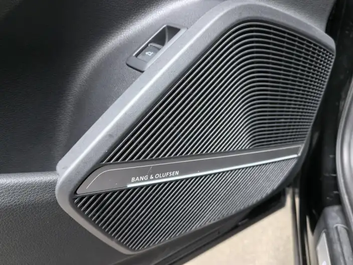 Audi Q5L 2022 Model Facelift 45T Luxury Dynamic Model – фото 5