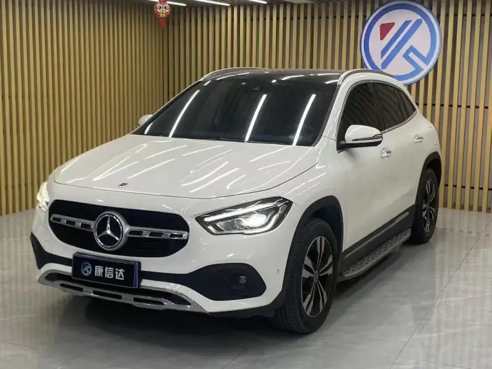 Mercedes-Benz GLA 2022 Model Facelift GLA 200 – фото 1