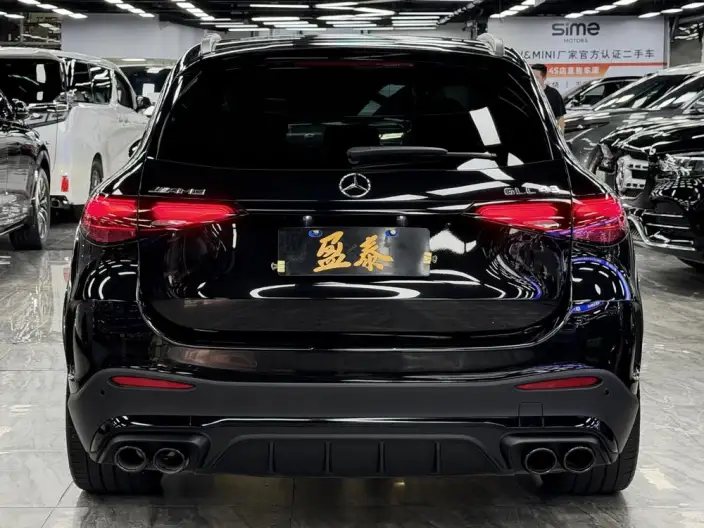 Mercedes-Benz GLC AMG 2024 Model AMG GLC 43 4MATIC – фото 6