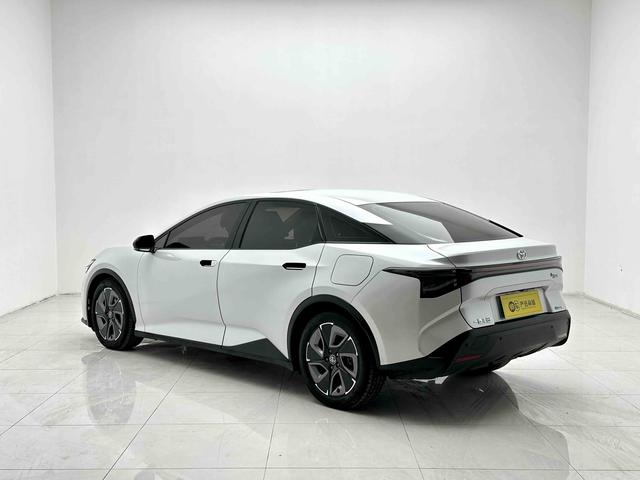 TOYOTA bZ3 Раздел 2023 Elite PRO – фото 4