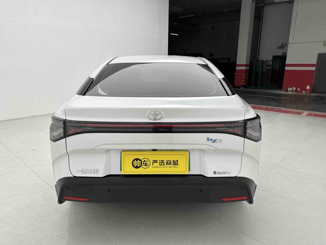 TOYOTA bZ3 Раздел 2023 Elite PRO – фото 5
