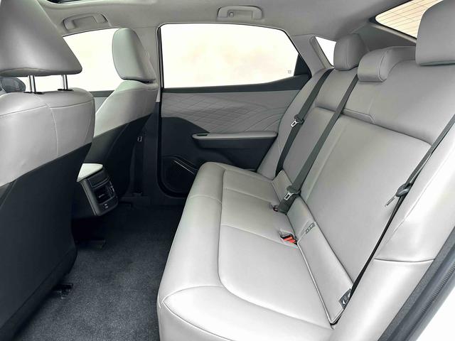 TOYOTA bZ3 Раздел 2023 Elite PRO – фото 12