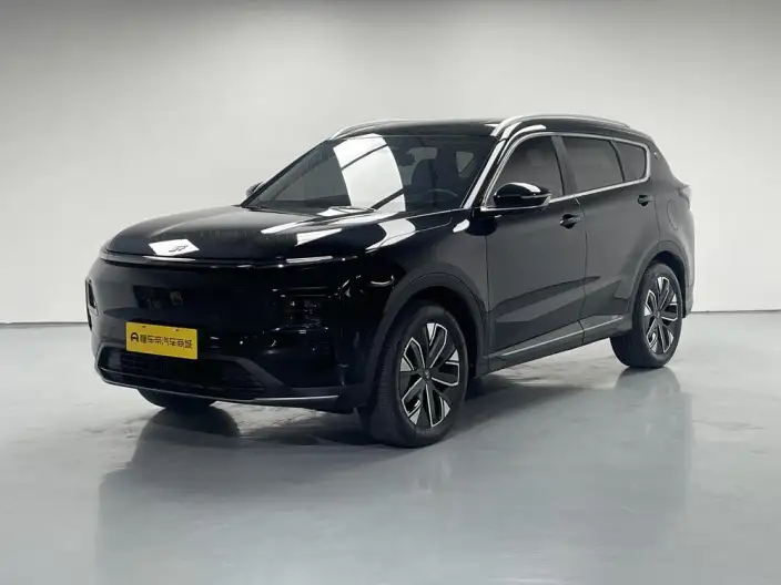 **Jetour Mountain Sea L7** 2024 Model 1.5TD DHT MAX+ – фото 1