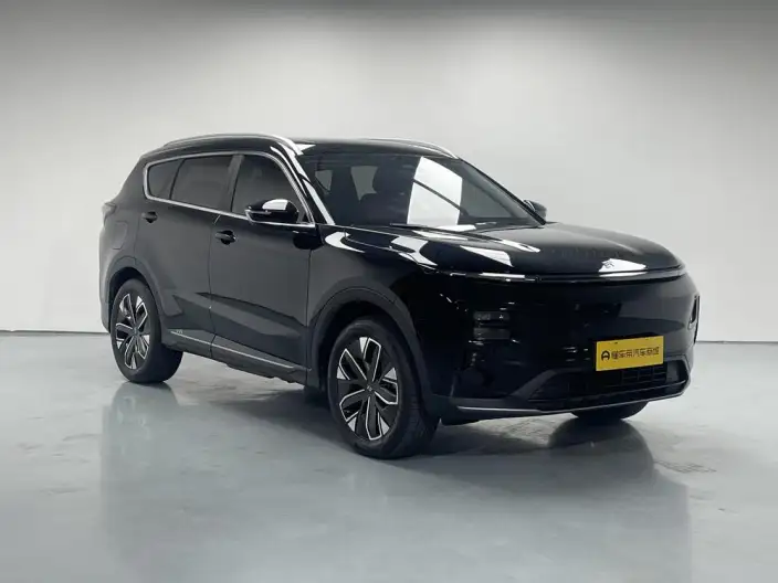 **Jetour Mountain Sea L7** 2024 Model 1.5TD DHT MAX+ – фото 3