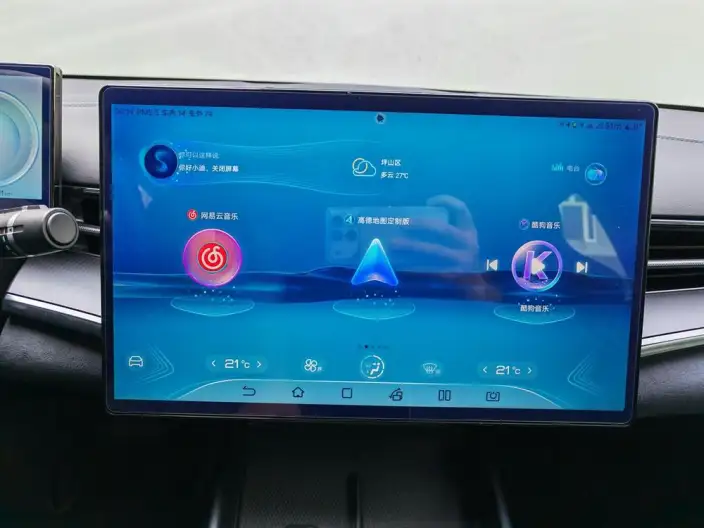 BYD Seal 2022 Model 550KM Standard Battery Life Rear Drive Edition Noble Model – фото 10