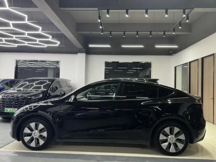 Model Y 2022 Model Facelift Rear-wheel drive version – фото 3