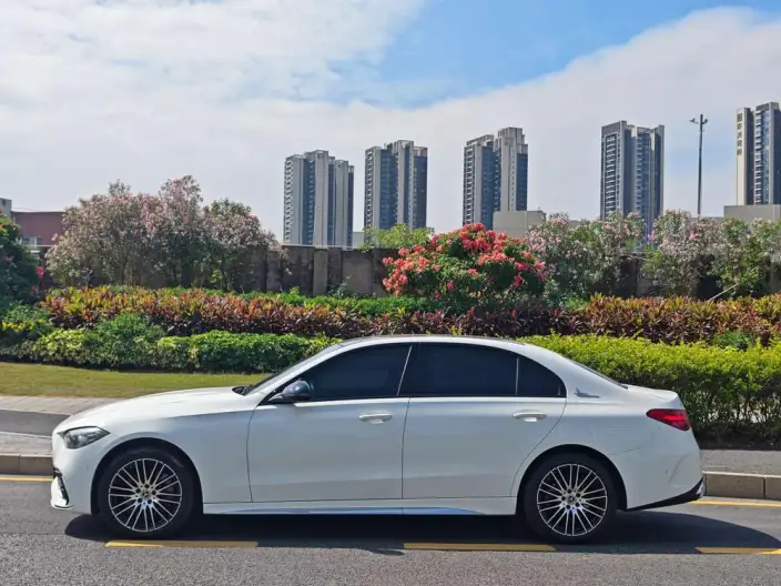 Mercedes-Benz C-Class 2022 Model Facelift C 260 L Sports Edition – фото 4