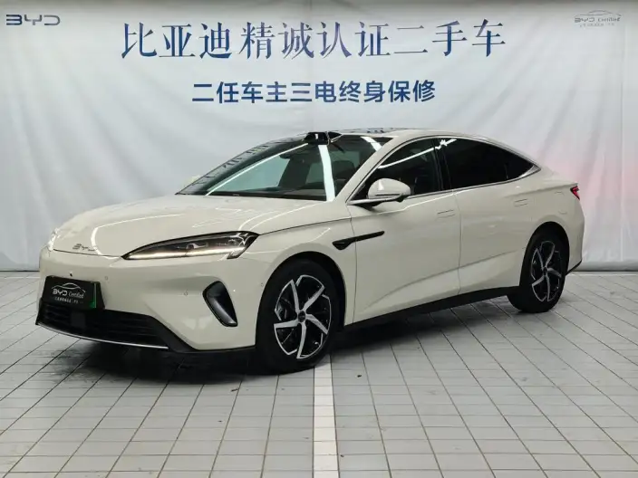 BYD Seal 07DM 2026 Model DM-i 230KM Flagship Model