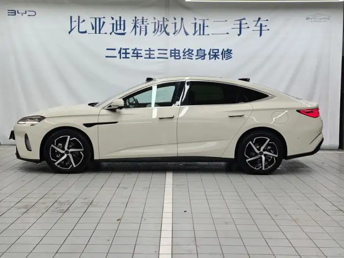 BYD Seal 07DM 2026 Model DM-i 230KM Flagship Model