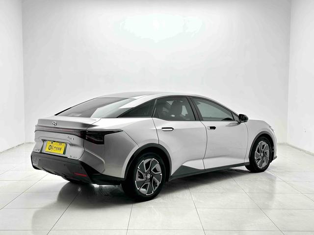 TOYOTA bZ3 Раздел 2023 Elite PRO – фото 4