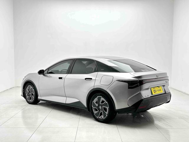 TOYOTA bZ3 Раздел 2023 Elite PRO – фото 6