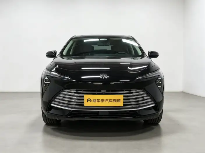 Buick LaCrosse 2023 Model 28T Automatic Yue Zun Edition – фото 2