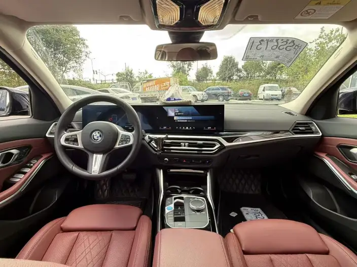 BMW i3 2025 Model eDrive35L – фото 6
