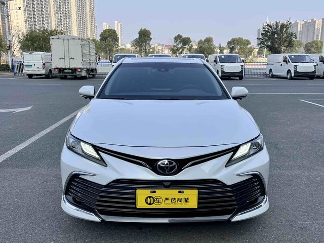 Toyota Camry 2021 2.0G Luxury – фото 2