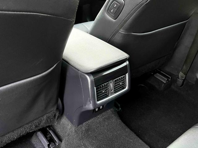 Toyota Camry 2021 2.0G Luxury – фото 14