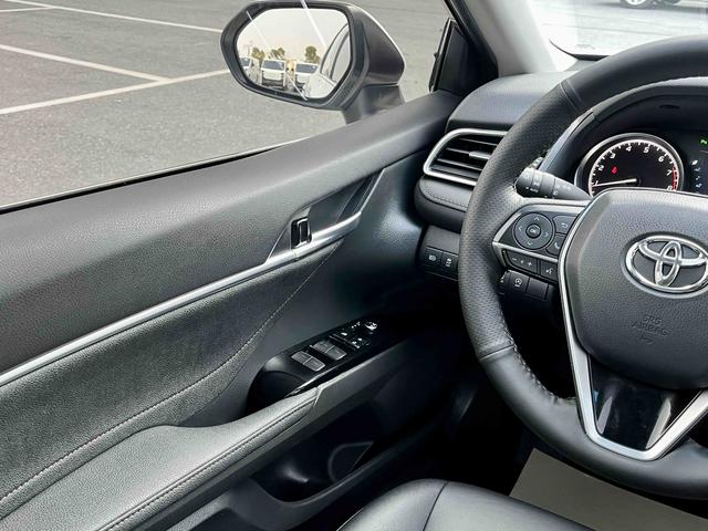 Toyota Camry 2021 2.0G Luxury – фото 18