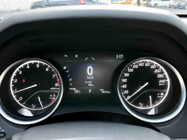 Toyota Camry 2021 2.0G Luxury – фото 21