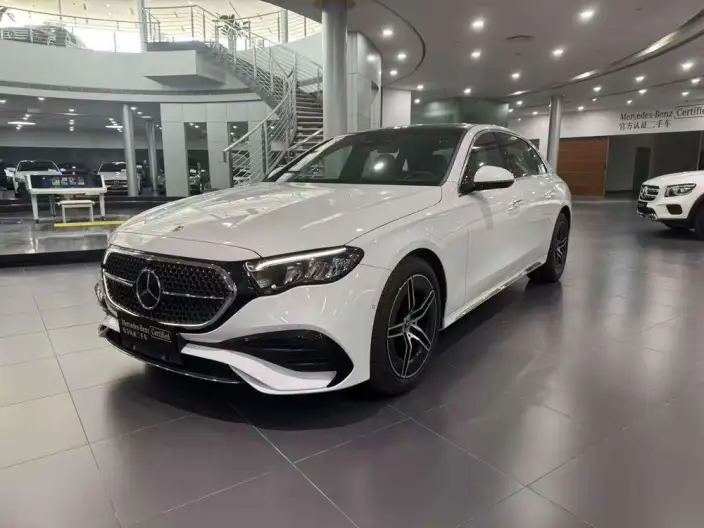 Mercedes-Benz E-Class 2024 Model E 260 L Sports sedan – фото 1