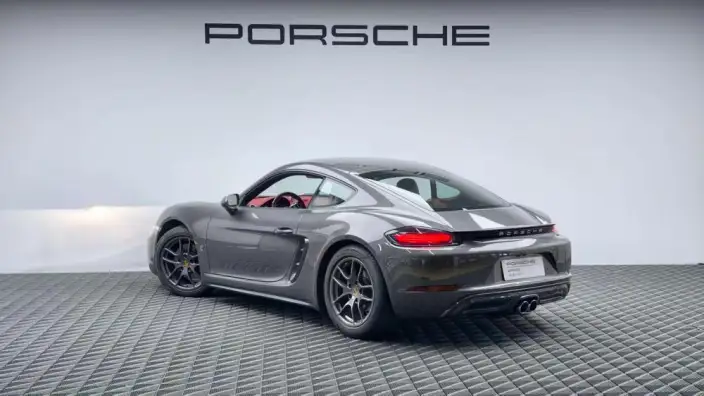 Porsche 718 2020 Model Cayman 2.0T – фото 5