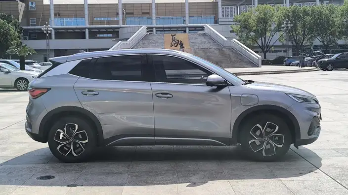 BYD Yuan PLUS 2022 Model 430KM Noble Model – фото 8