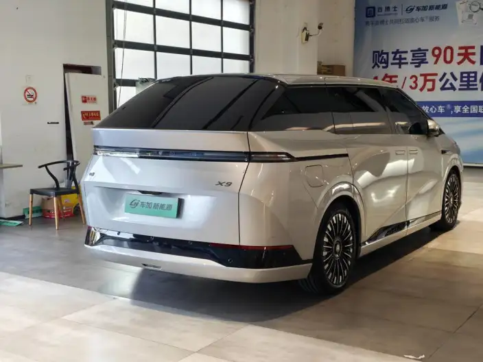 XPeng X9 2025 Model EV 740 Ultra-long Endurance Max – фото 5