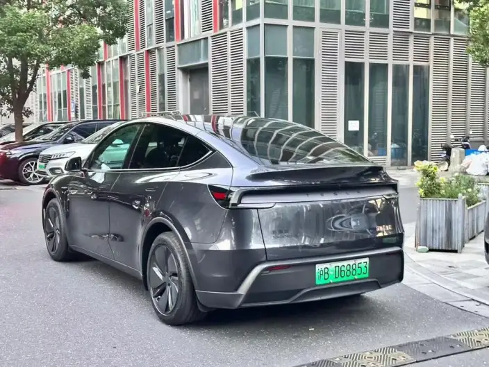 Model Y 2026 Model Rear-wheel drive version