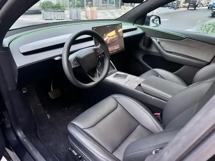 Model Y 2026 Model Rear-wheel drive version – фото 8